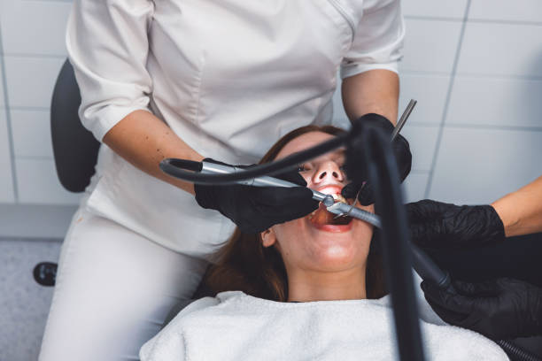 Best Emergency Care for Gum Disease in Greens Farms, CT